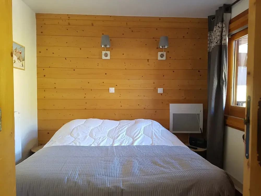 Studio in France With Ski Slope Access - Photo 4