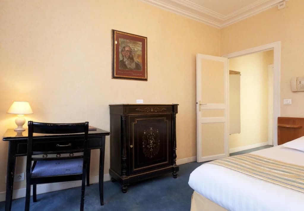 Hotel Quai Voltaire - Photo 3