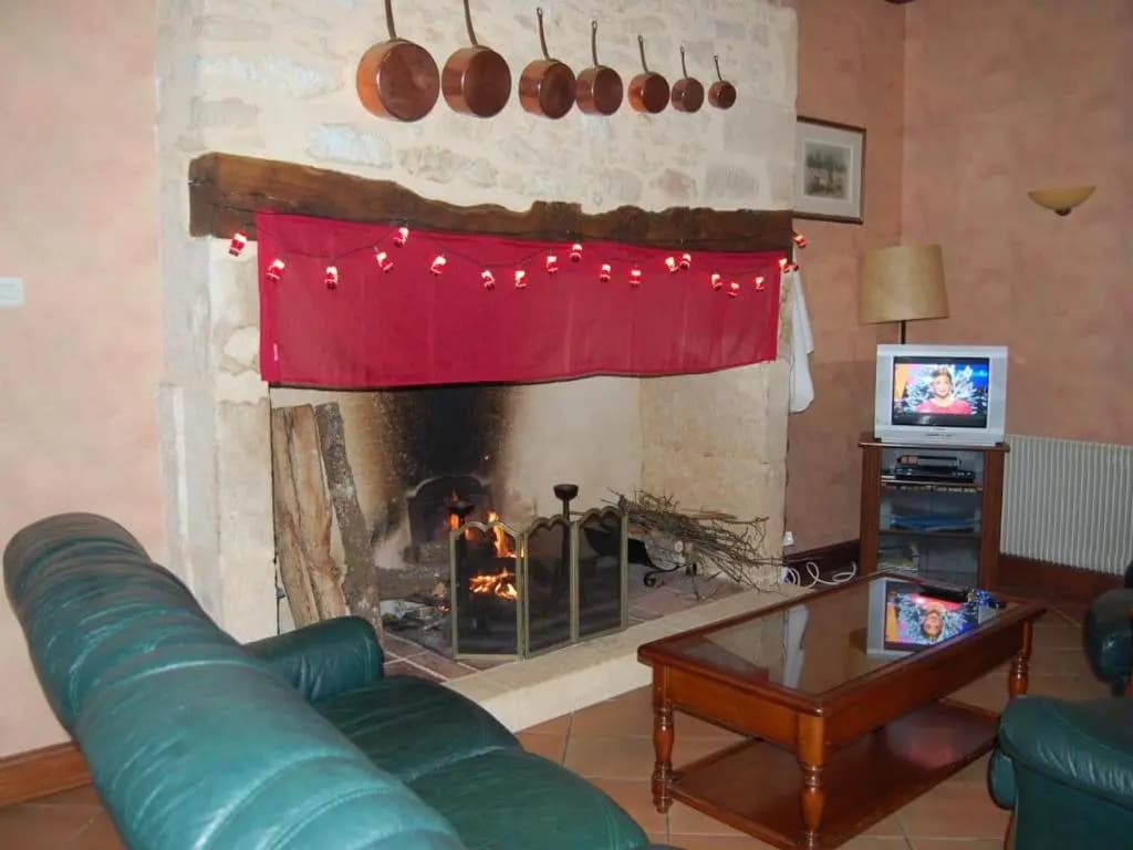 Gîte Auriac-du-Périgord, 4 pièces, 6 personnes - FR-1-616-123 - Photo 2