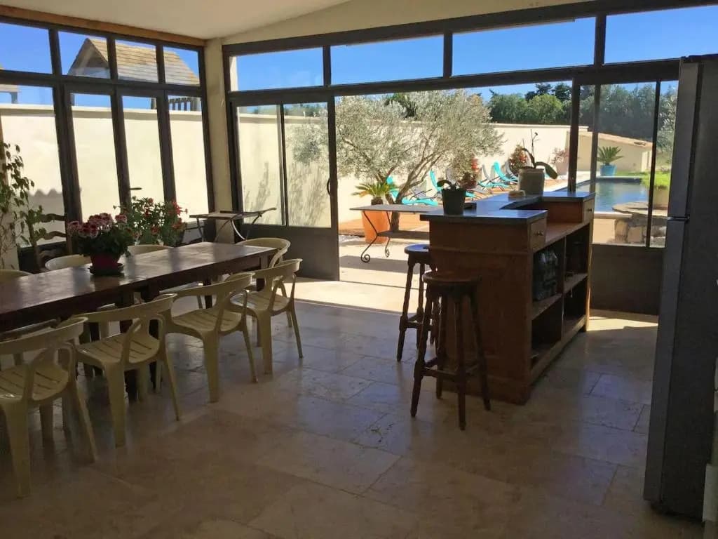 Grande Maison Familiale Avec Piscine Privée Et Climatisation, 10 Personnes, Très Grand Jardin, Située Aux Vignères, Proche...