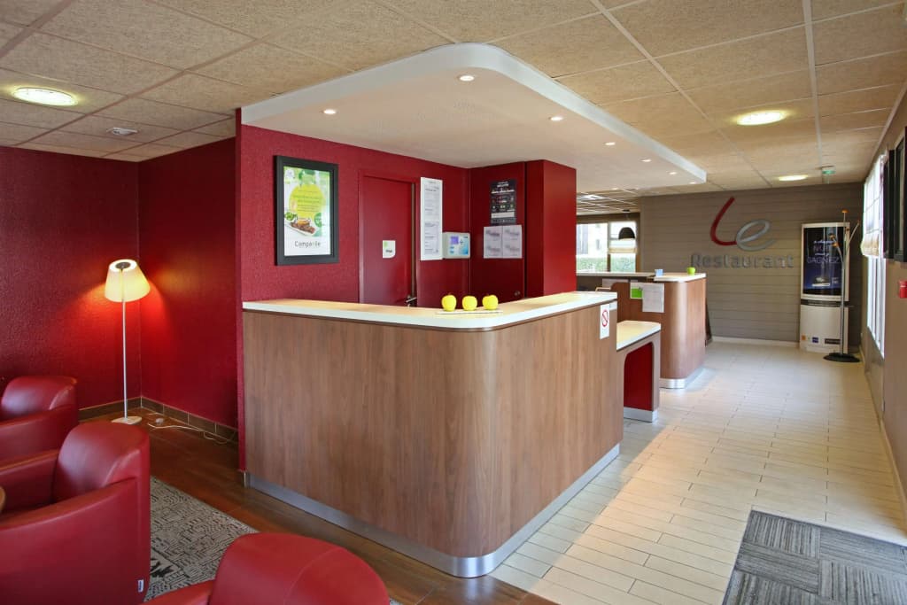 Campanile Tours - Joue-Les-Tours - Photo 2