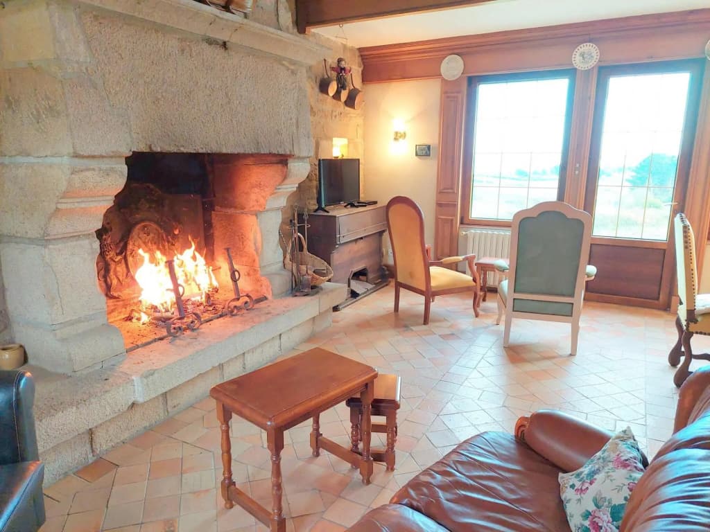 Breton granite stone house with fantastic sea views - Photo 2