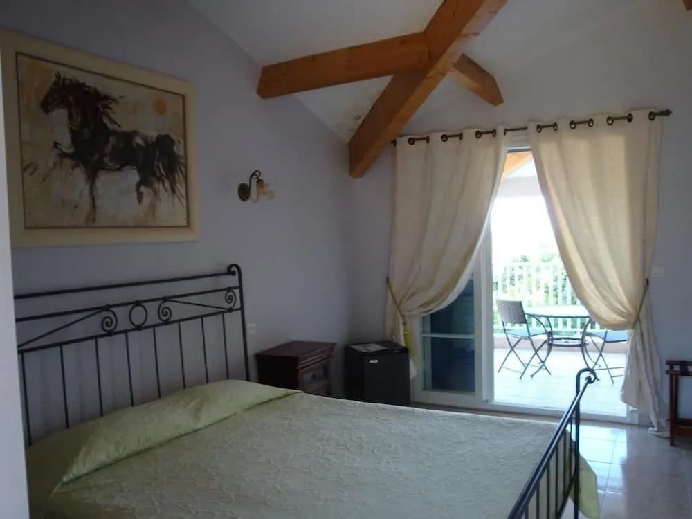 Hotel Camparellu - Photo 3