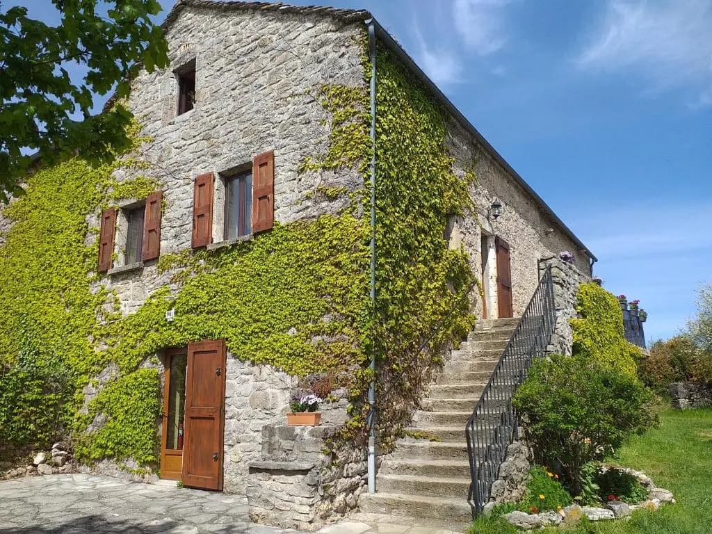 Auberge de Cadenas - Photo 1