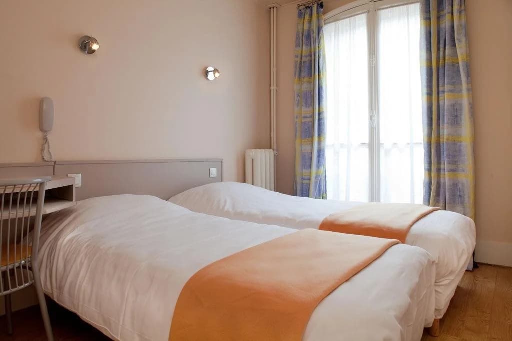 Hotel le Paris Vingt - Photo 4