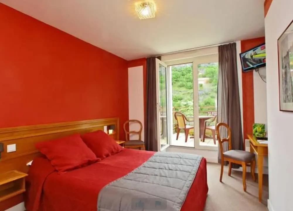 Logis Hôtel le Terminus des Pelerins - Photo 2