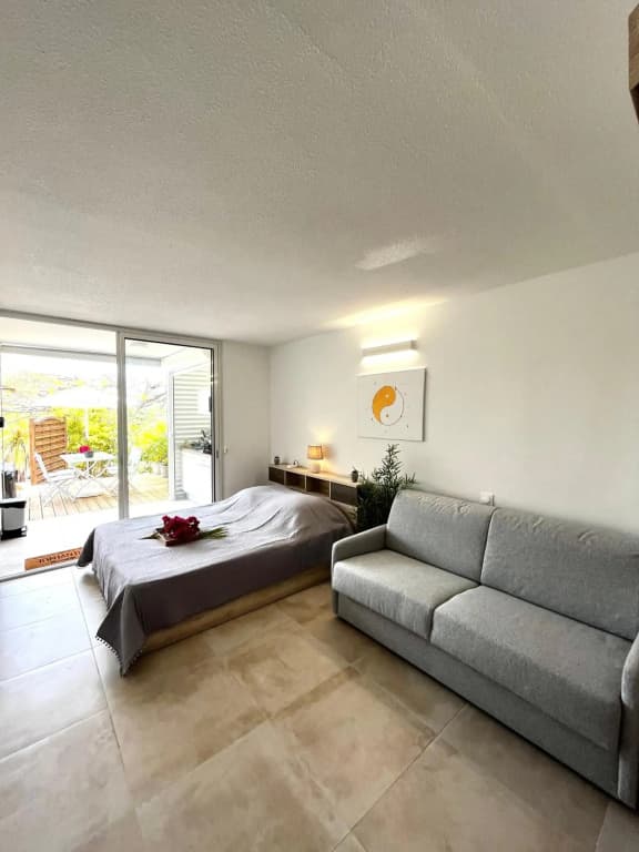 NOUVEAU studio chaleureux avec jacuzzi privé & piscine - Photo 3