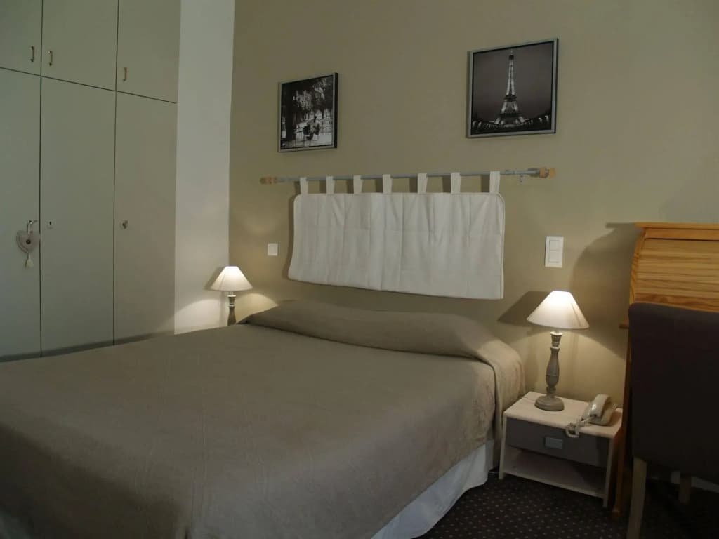 Hôtel Central - Miniature 6