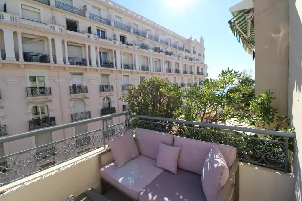 Residence 3 Pieces En Centre-Ville, Proche Croisette&Palais - 3 Pieces En Centre-Ville, Proche Croisette&Palais Mae-1833 -...