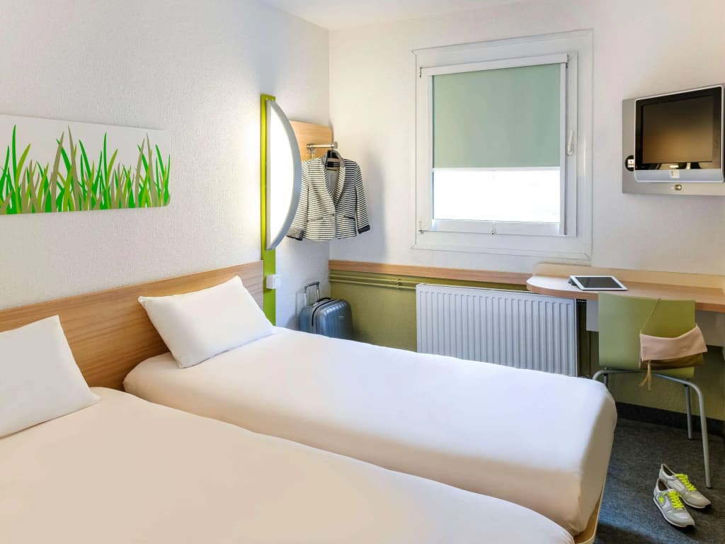 ibis budget Menton - Photo 3