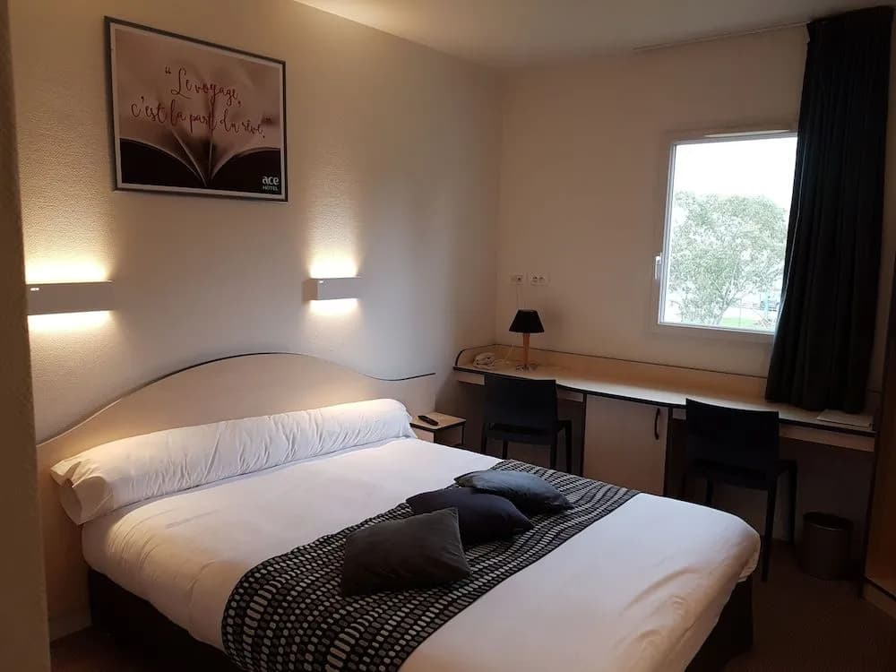 Ace Hôtel Vendée Sainte Hermine - Photo 5