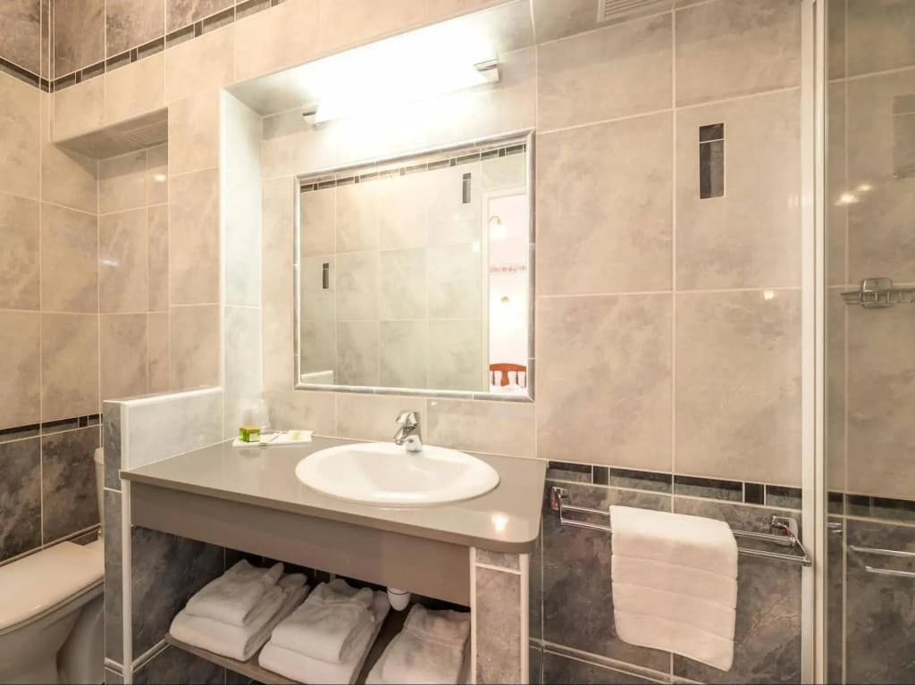 Grand Hôtel Bain - Miniature 7