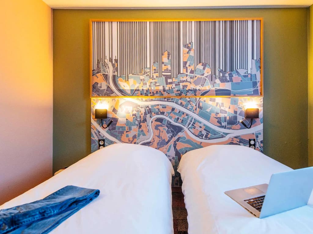 ibis Styles Lyon Croix Rousse - Photo 4