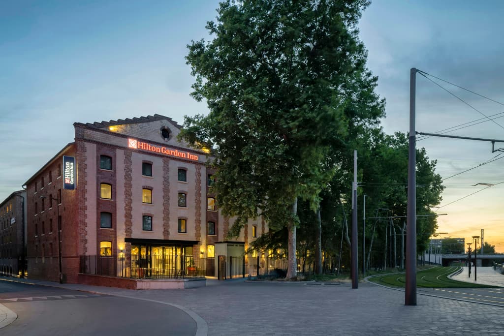 Hilton Garden Inn Paris La Villette - Photo 1