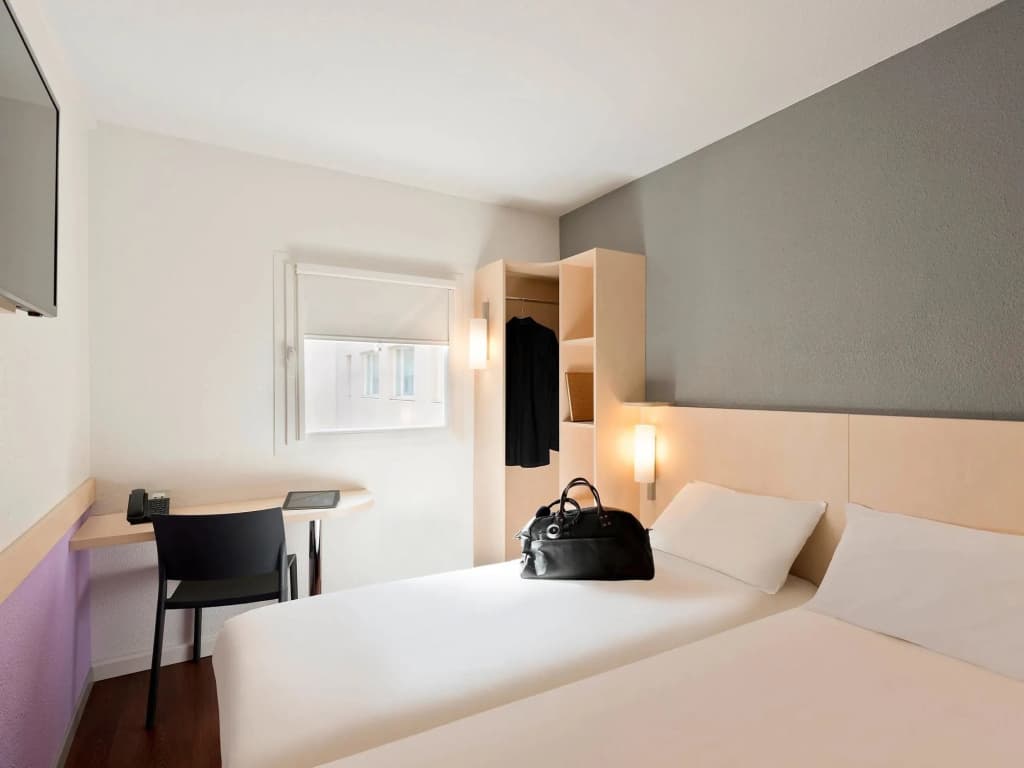 ibis budget Cannes centre ville - Photo 5
