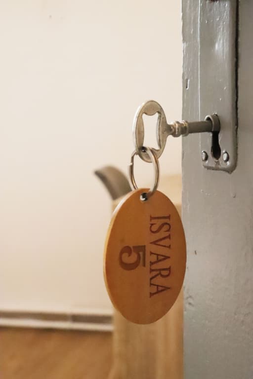Hotel & Restaurant ISVARA - Photo 1