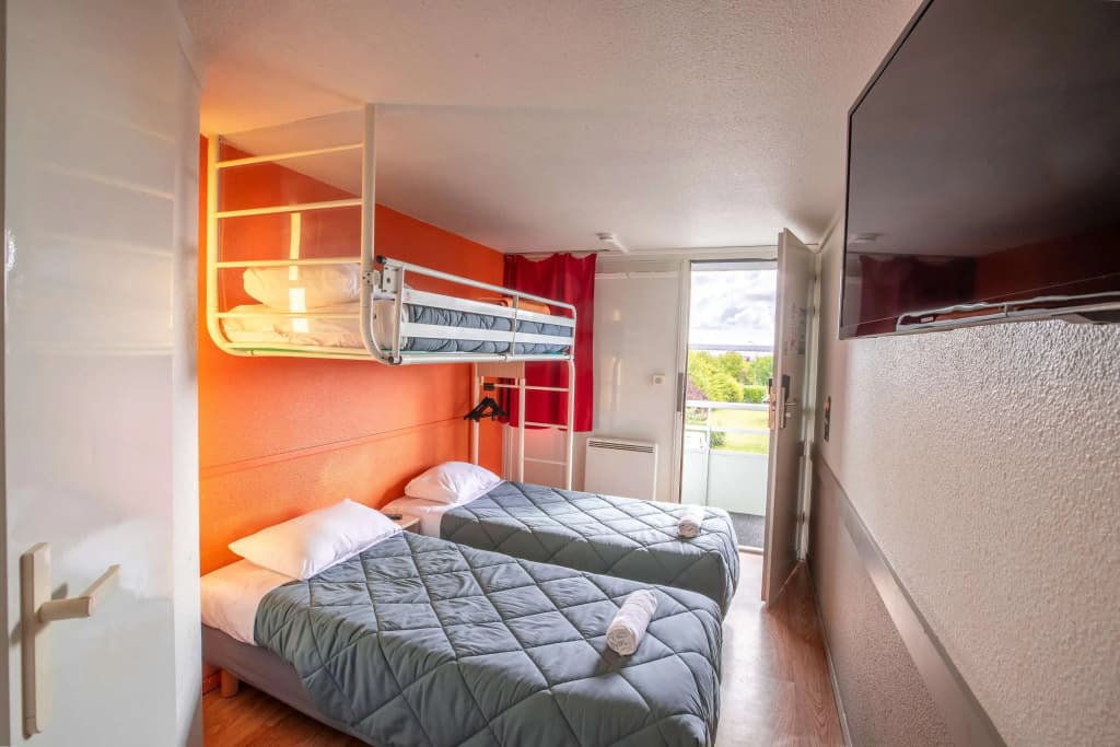 Premiere Classe Laon - Miniature 6