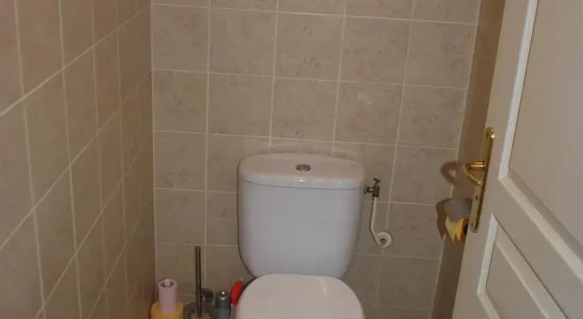 Cannes Republique Two Bedrooms - Miniature 7