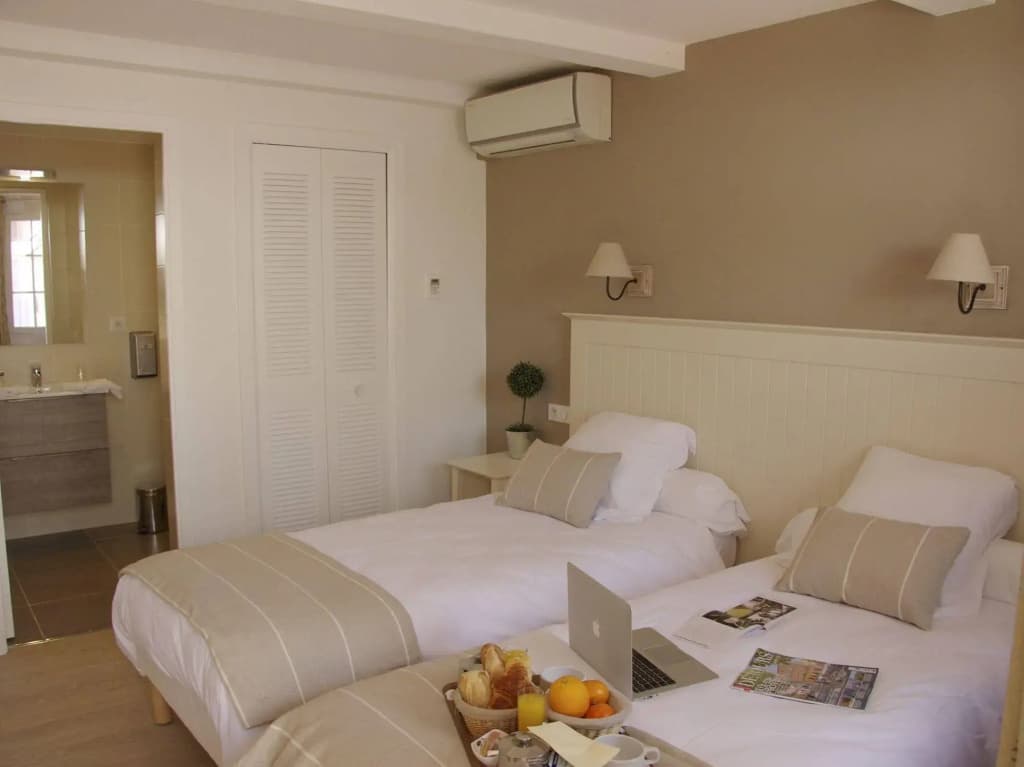 Hotel Le Concorde - Photo 4