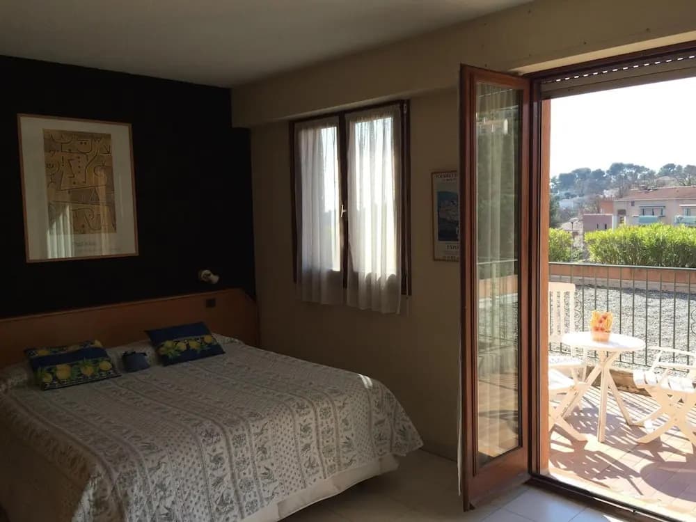 Mas de Vence Hotel & Restaurant - Miniature 8