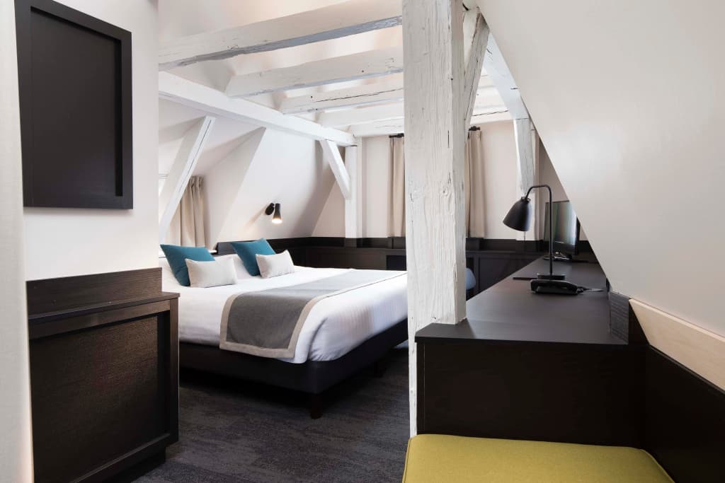 Hotel Du Dragon - Photo 4