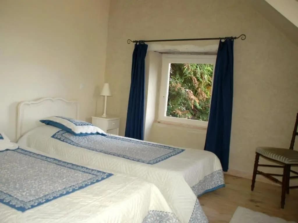 Gîte Cravant-les-Côteaux, 3 pièces, 4 personnes - FR-1-381-60 - Photo 4