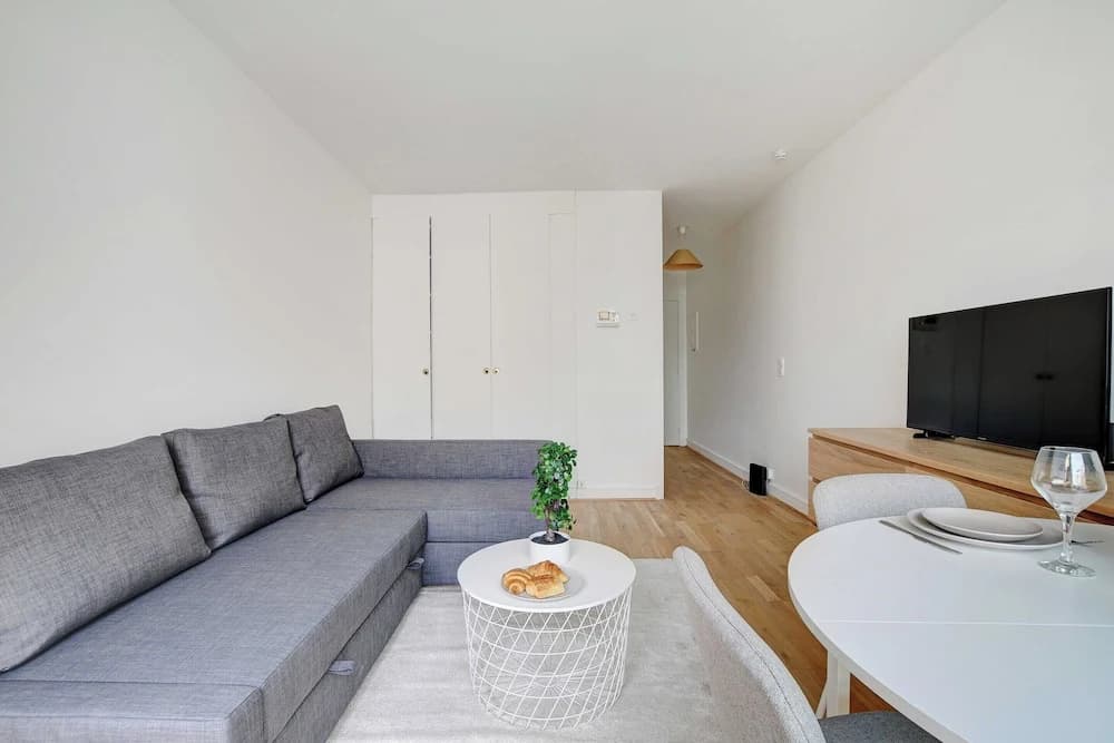 Charming Studio - 2P - Balcony - Saint Honore - Photo 3