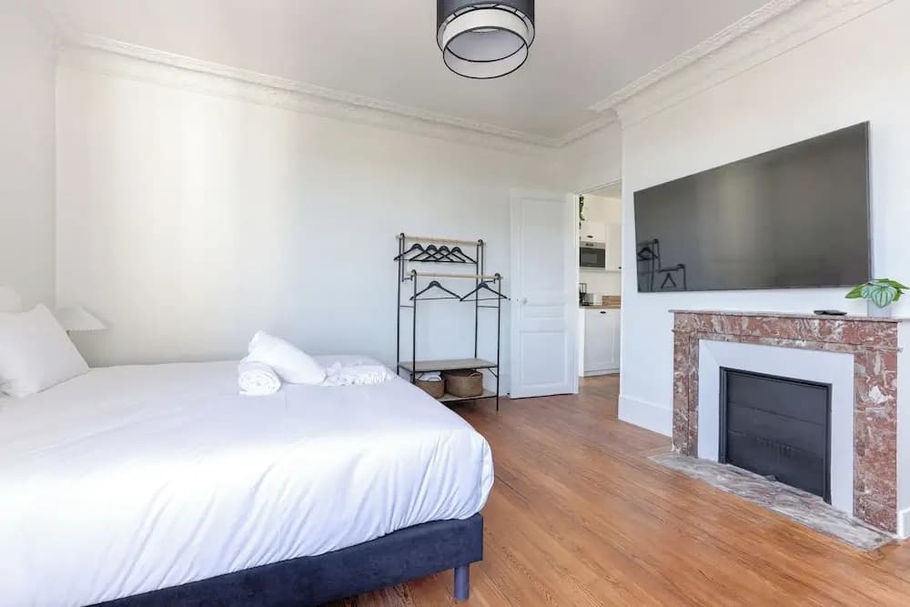 Apartments in Champigny-Sur-Marne - 30 minutes from Disneyland - Photo 4