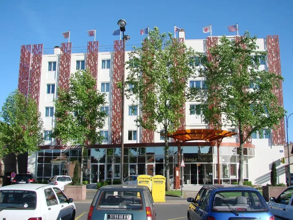 Grand Hôtel d'Orleans - Photo 1