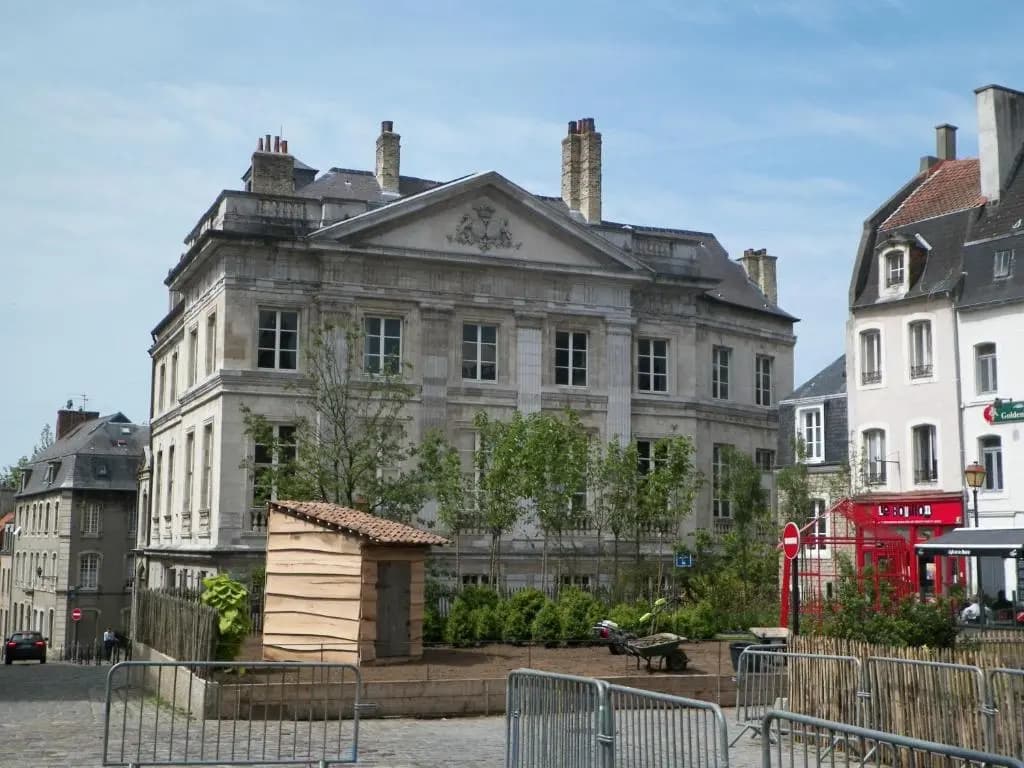 JUGU avec jardin - Photo 1