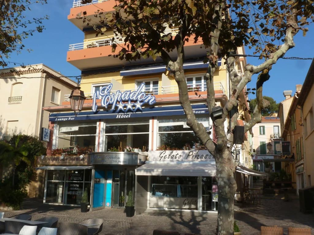 Hôtel Espadon - Photo 1