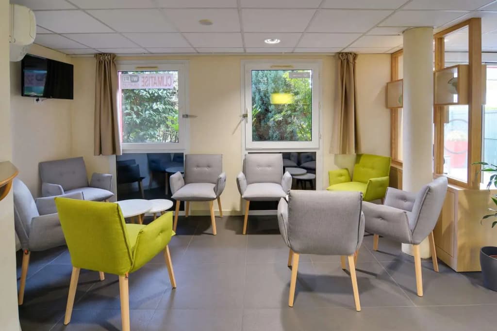 Sure Hotel by Best Western Nantes Saint-Herblain - Miniature 8