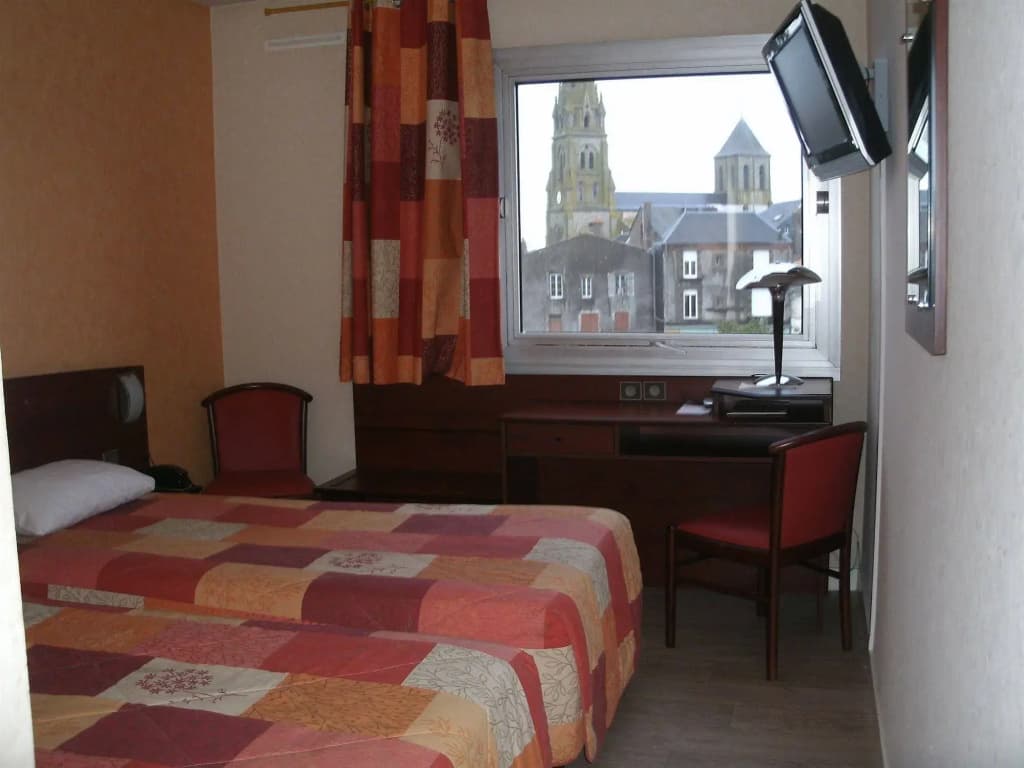 Hotel Saint Jacques - Photo 3
