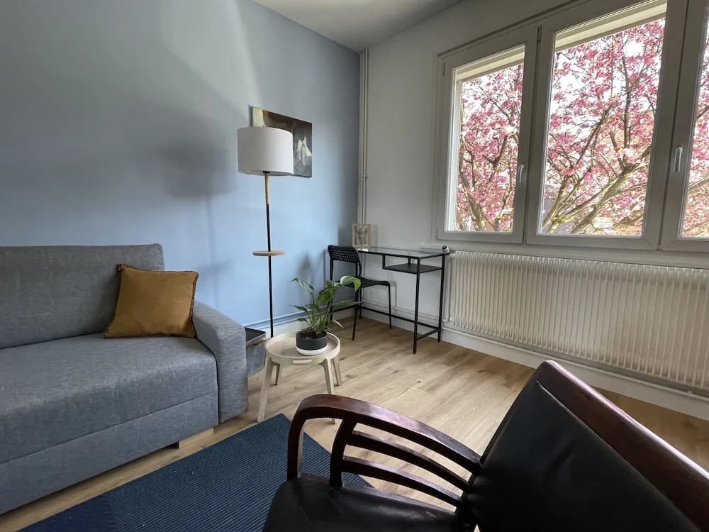 Belle maison avec grand jardin et garage - Photo 4