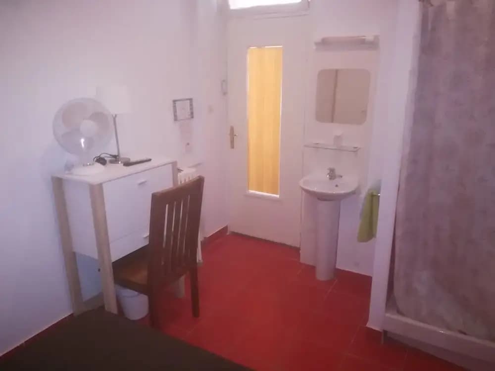 Hotel California - Miniature 8
