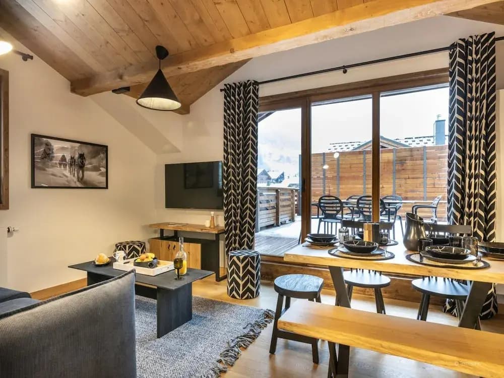 Apartment in La Chapelle Near Cret-beni Lift - Photo 4