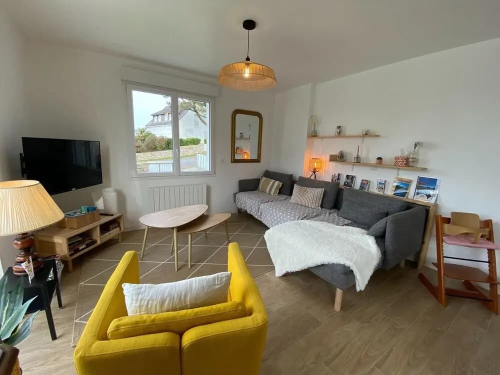 Holiday Home in France With Sea View Terrace - Photo 4