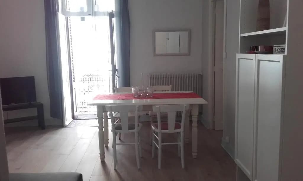 appartement centre vue jardin - Photo 3
