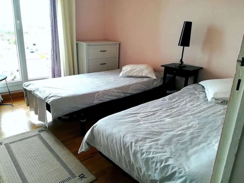 Modern Appart 75m2 - 2 rooms -parking - Photo 2