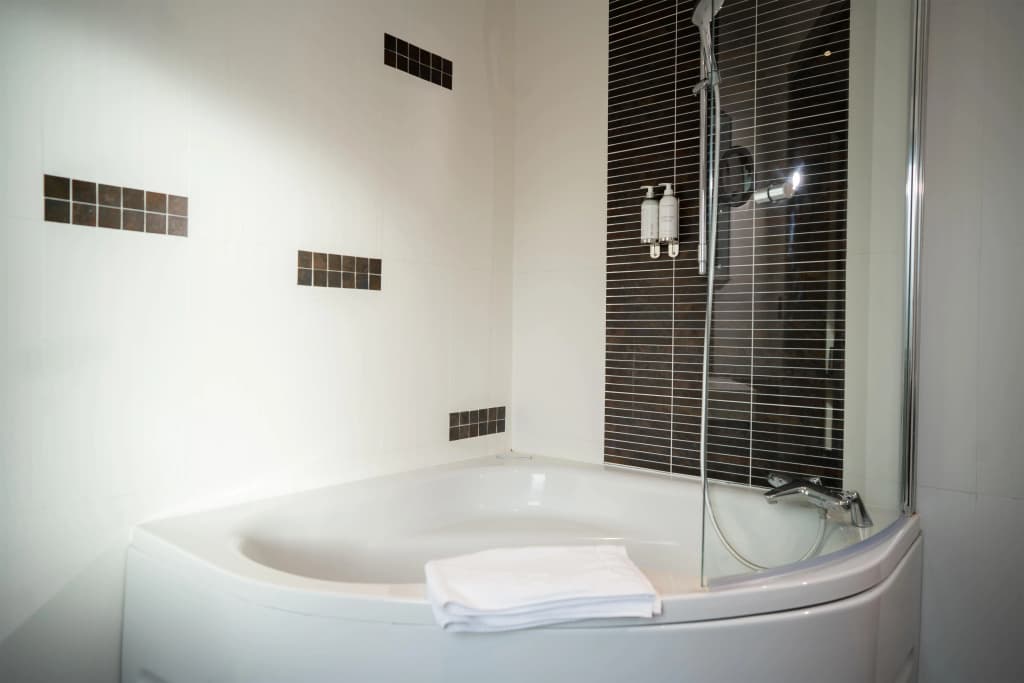 Best Western Plus Le Fairway Hotel & Spa Golf d'Arras - Miniature 8