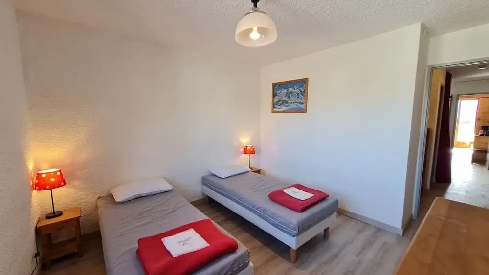 Family Apartment in Northern Alps - Photo 4