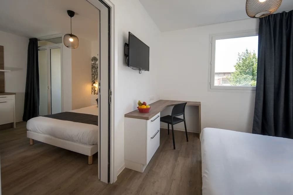 Lagrange Apart'HOTEL Mulhouse - Photo 4