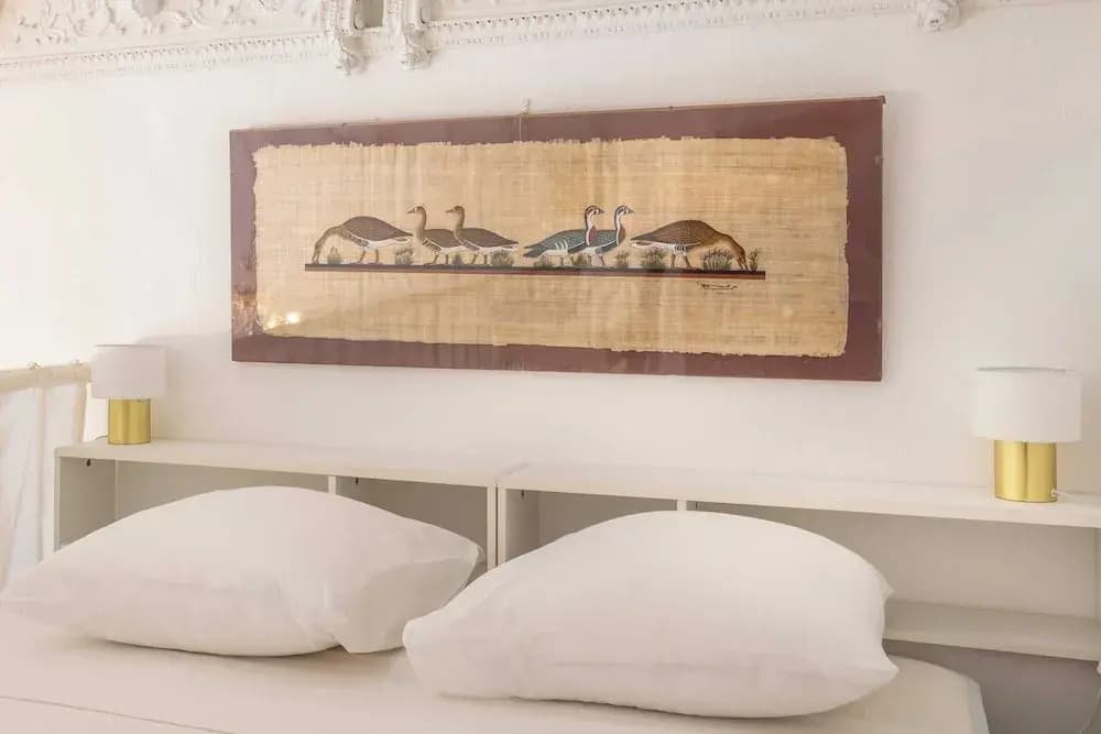 Charming Duplex With 1 Bedroom - Photo 4