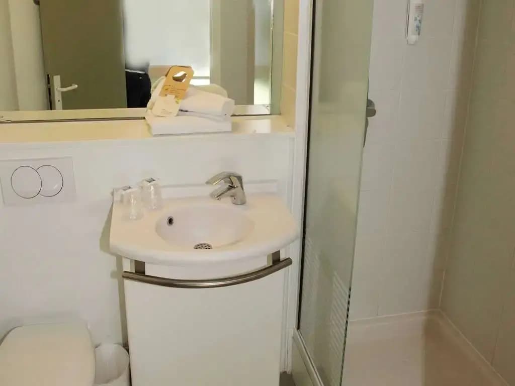 Ibis budget Nice Palais Nikaa - Miniature 7