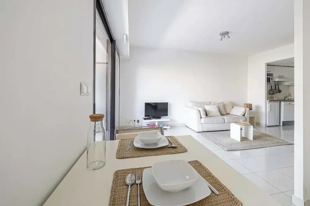 Charming 1 Bedroom Flat With Balcony/pool - Cannes - Photo 4