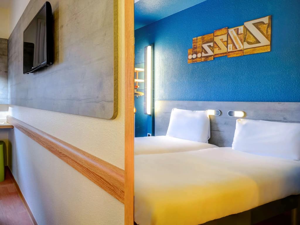 ibis budget Rueil Malmaison - Photo 5