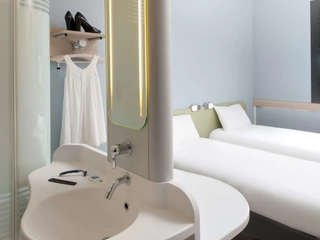 ibis budget Montceau-les-Mines - Photo 5