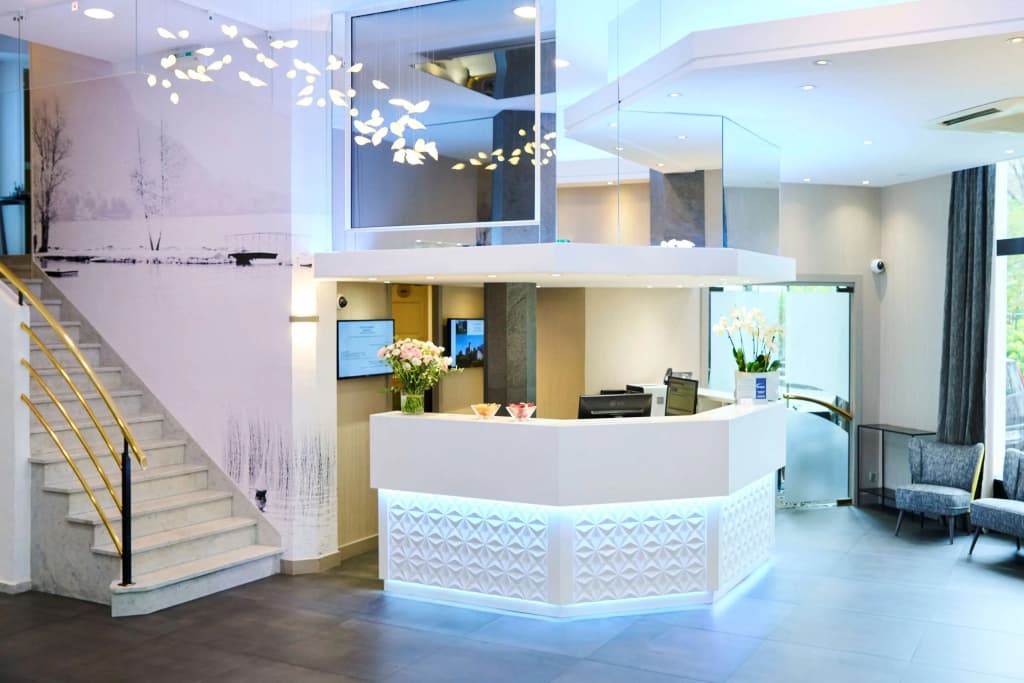Best Western Plus Hotel Carlton - Photo 2