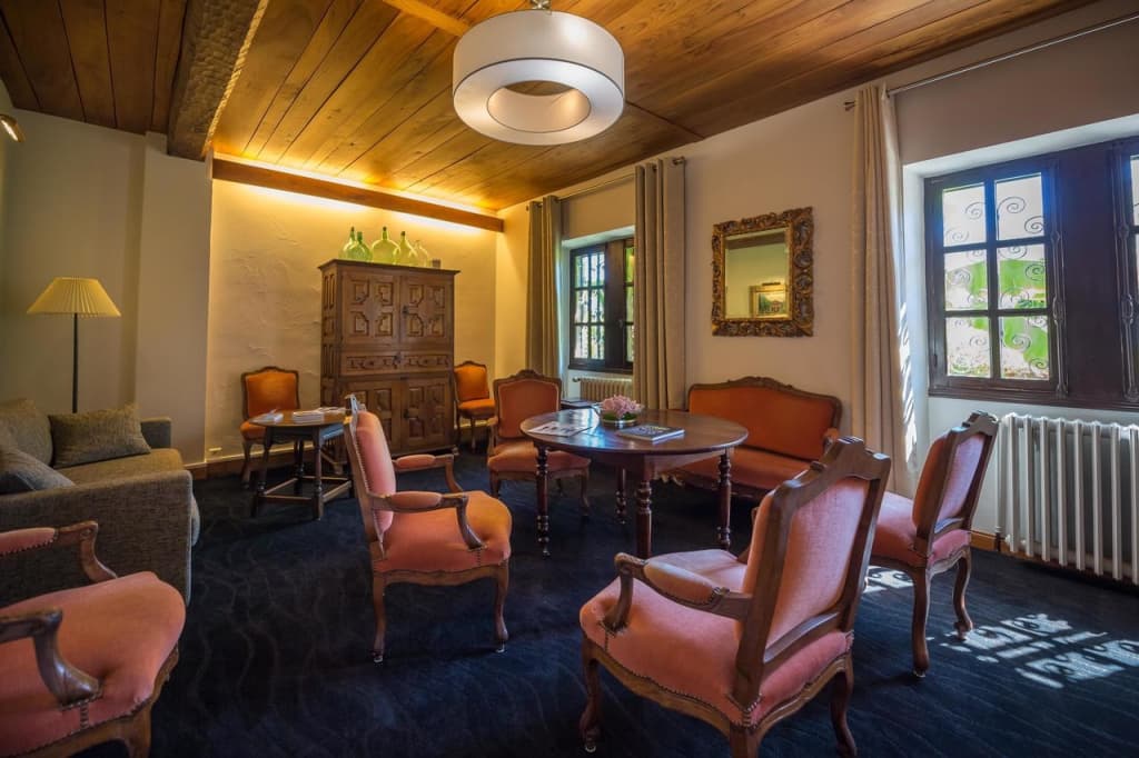 Hotel Ithurria - Photo 4