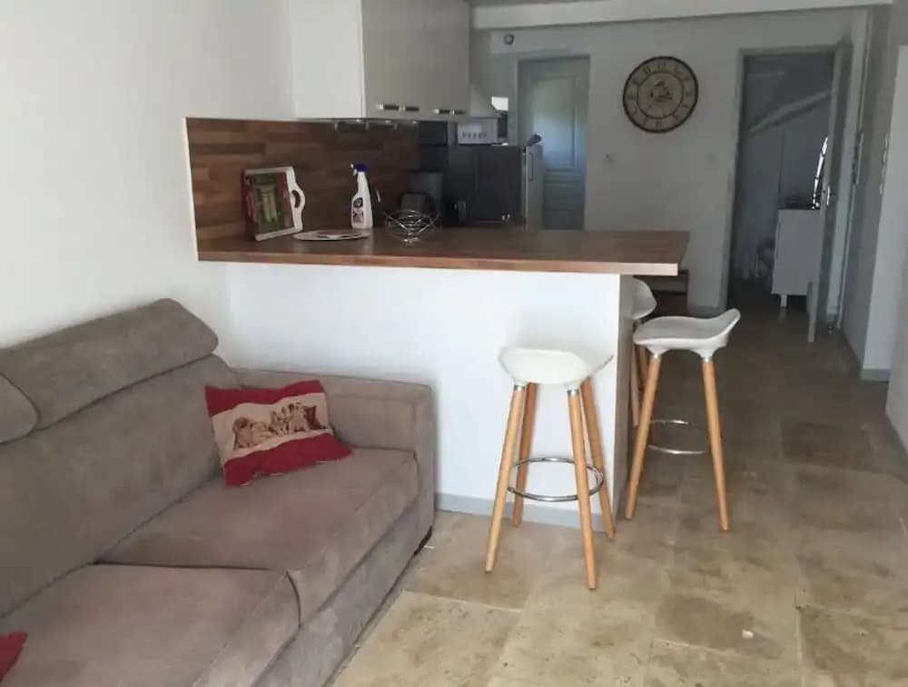 Appt 2 pieces dans Mas provençal - Photo 2